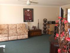 35 Wywong St Pacific Paradise QLD 4564 IDEAL INVESTMENT * Privacy is the key to this location with this fully fenced property * This is a 3 bedroom home with en suite * Two large living areas with the kitchen in the centre of the home * It has a large entertainment area for those family BBQs * Double Lock up Garage with internal access * Bike to beautiful Mudjimba Beach and cafe strip *
 All the infrastructure you need close by with a kindy, school, shops, 
cafes, doctor, dentist, restaurants, bowls club & tavern within 
walking distance * Don't miss the boat! Inspections Inspections by appointment only. 