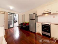  11/45-51 Leopard St Kangaroo Point QLD 4169 Lifestyle Location... With
 beautiful timber floors, this air conditioned one bedroom apartment 
features a modern kitchen, good sized bedroom with built in robe, 
bathroom with laundry facilities and a lounge/dining area that opens to 
your private balcony with additional access to a large private and 
secure common, tiled courtyard. Located in a secure complex with 
pool and basement parking, this convenient location is close to all 
public transport, Mater and Princess Alexandra Hospitals, QUT, Griffith 
University and within walking distance to Southbank, Kangaroo Point 
cliffs, Brisbane CBD and the GABBA. Offering a lifestyle 
location, this apartment is ideal as a first home, first investment or 
an addition to your existing portfolio. Currently rented at $350p.w. 