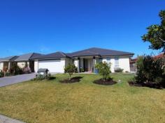 4 bedroom house for sale Harrington - 14 Florrie Ellison Street - Photo 2