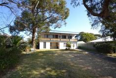  9 Mathews St Shoalhaven Heads NSW 2535 A Park-like Setting! $510,000 4 bedroom property with a great park-like feel and a lot of character. 1150sqm block—HUGE! Lots of living space. Bathrooms on both levels. Large decks at the front and back to relax and enjoy the leafy outlook. Set back off the street for peace and privacy. A great place to raise a family. Property Type House  Property ID 11756100074  Street Address 9 Mathews Street  Suburb Shoalhaven Heads  Postcode 2535  Price $510,000  Land Area 1,150 sqm 