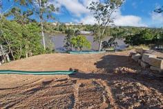  5 Fraser Terrace Highgate Hill QLD 4101 Vacant land in inner city Highgate Hill is virtually unobtainable and 
yet here are two sprawling blocks of supreme land located right on the 
river. 
 
Flood free with spectacular river views over to the University of 
Queensland, making it the perfect blank canvas for creating your dream 
home. 
 
Block 1 - 507m2 
Block 2 - 504m2 
 
Just 2km walking distance from the CBD, Highgate Hill is a sought-after 
mix of inner-city historical architecture and vibrant modernity. A 
buzzing cafe and market scene complemented by abundant public transport 
have made this suburb one of Brisbane's most desired and value-holding. 