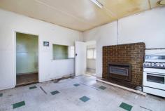  24 Pinniger St Broadford VIC 3658 Saturday 11 October at 11:00AM Add to calendar  Share Save  Print  3121Price Guide: AUCTION   |  Land: 0 sqm approx 	  |  Type: House  |  ID #123501 Barry Plant Wallan T  03 5783 1268 EMAIL OFFICE Stuart Lauder T 03 5784 3178 EMAIL AGENT 