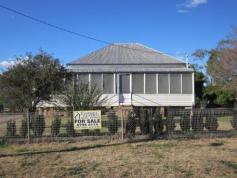  44 George St Wee Waa NSW 2388 STURDY OLDER STYLE HOME 