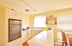  47 Othello Avenue Rosemeadow NSW 2560 This three bedroom home in Rosemeadow includes separate lounge and dining, spacious kitchen, neat and tidy bathroom, double lock up garage and covered outdoor entertaining area. Located in a quiet street within walking distance to local schools and shops. 
