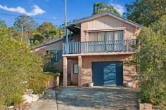 2 Priestley Parade Point Clare NSW 2250 For Sale: Offers Over $495,000 Property: House     Bldg: Brick/Concrete      Land: 519 Sqm     Council: Gosford     Other Areas: Laundry Area- External Balcony(s) Courtyard     Complex: Barbecue Area     Local Amen: Bus Service Shops Child Care Centre     Furnished: N Brick and Tile Home This Perfectly situated brick home extending over three levels welcomes you with open plan living and dining area opening onto the balcony overlooking the neighbourhood. The beautiful kitchen giving you views to the large well designed entertaining area where family and friends can enjoy time together right through the year. With 3 bedrooms 2 bathrooms, lock up garage and undercover parking for up to 2 cars or caravan/boat and ample storage space. This Family home has got Unexpected surprises and definitely a must see property. Close to schools, Shopping centres, Transport at your door step and 10 min from the Free Way. For any information regarding the property call Zelda Blackie at 0427414097 Features »  3 Bedroom, 2 Bathrooms, 1 Garage »  Amazing entertaining area. »  Low maintenance yard. »  Side access Open for Inspection Sat, 6 Sep 2014: 10:00 AM to 10:45 AM  |   Save to Calendar Sat, 13 Sep 2014: 10:00 AM to 10:45 AM  |   Save to Calendar