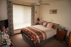  44/129 Smart Road Modbury SA 5092 This beautiful 2 bedroom unit is just what you have been searching for, 
it has been lovingly looked after with pride since itâ€™s build. 
This is perfect for the first home buyer & for those who want a 
sleepy village to spend their retirement, or for those who wish to 
invest and receive a good income. 
This lovely unit consists of Master Bedroom with a built â€“in robe and 
ceiling fan, Bedroom 2 is a generous size also with a ceiling fan. 
With evaporative cooling throughout the property, you have the comfort 
in those hot summer days but not blowing your budget, as evaporative is 
cheaper to run than Refrigerated A/C, as well as ceiling fans throughout
 the property. 
The Kitchen has plenty of cupboard space for the weekly shopping and 
being able to chat to your partner in the dining area while preparing 
your meals is a great way to catch up on the dayâ€™s events. 
