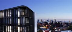  40 Collins St Essendon VIC 3040 
					COLLINS & QUEEN ESSENDON				
				
					COLLINS & QUEEN ESSENDON BRINGS YOU 
CLOSER TO THE CITY IT BELONGS TO. 
WITH MELBOURNE RESOUNDINGLY ECHOED IN ITS 
URBANE MOODS AND COOL FAÇADE, IT DRAWS 
IN THE CITY'S EDGE. RISING CONFIDENTLY IN A 
STREETSCAPE THAT'S BOLD AND VIBRANT, 
IT STANDS AS PART OF AN EVOLVING ESSENDON. 
SEAMLESSLY FOLDING INTO PLACE, COLLINS & 
QUEEN CAPTURES MELBOURNE LIVING IN ONE OF 
ITS PREFERRED LIFESTYLE PRECINCTS. 