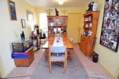  17 Boothman Street, Echuca VIC 3564 - 3 Good Sized Bedrooms with Built In Robes - Separate Living Room & Dining Room Plus Study - Kitchen Includes Dishwasher & Gas Cooking - Ducted Evaporative Cooling & Gas Heating - Double Length Carport with Access To Rear Yard - Garden Shed - Estimated rental Income $230 - $240 Per Week - Set On 620sqm Allotment (Approx) Other features: Built-In Wardrobes,Close to Shops,Close to Transport,Garden,Formal Lounge,Separate Dining 