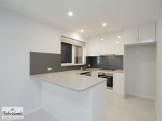  10/370 Marmion Street, Melville WA 6156 This perfectly located street front 2 x 1 unit must be seen to be believed! It has had a full makeover and now boasts a Brand new Kitchen with stainless steel oven, hotplate, range-hood and Dishwasher, Glass Splashback highlights the kitchen. Bathroom and Laundry have also had the full treatment. Main bedroom has a double built-in robe whilst the 2nd bedroom has a single robe. Painted in neutral colours throughout and complimented with new floor tiles, carpets and blinds. - See more at: http://www.ppre.net/real-estate/property/751346/for-sale/unit/wa/melville-6156/10-370-marmion-street/#sthash.XgCCI6NA.dpuf 