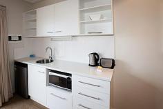  36/298 Chapman Rd Beresford WA 6530 LUXURY INVESTMENT OPPORTUNITY! Are you looking for a investment property with great returns and in one of the best locations of Geraldton? Stop your search and view this great holiday apartment in the Broadwater Mariner Resort today. Fully furnished with top class fixtures and fittings making it a pleasure to live in. The balcony is great for entertaining with a beautiful ocean view. There are way too many extras to mention so please make your inspection to view today with Doug Fabian from the number one real estate office in Geraldton 0401 507 073.  Balcony Air Conditioning Built-In Wardrobes Close To Schools Close To Shops Close To Transport Secure Parking Pool 