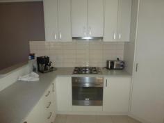  3/4 Beveridge Street, ARARAT VIC 3377 Two bedroom town-house in popular Ararat Hills Estate Open plan living/kitchen/dining area R/cycle heating &cooling, 2nd bath near 2nd bedroom Main bedroom with large en-suite and walk in robe Alfresco & private selling, currently returning $300 per week 