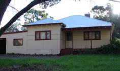  126 Mitchell St Mt Barker WA 6323 INDUSTRIAL ZONED 2.23ha WITH HUGE POTENTIAL 
 Caretakers cottage currently rented, large workshops and 
numerous sheds. Three phase power and scheme water. Suit contractors 
or investors. Easy commute to Albany and surrounds. 