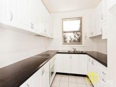  6/27 Baxter Avenue, Kogarah, NSW 2217 This bright and airy unit is set in a security building and is in an ultra convenient location within walking distance to Kogarah CBD, train station and Rockdale Plaza. The unit is ideal for a great investment or for the first home buyer. •2 large sized bedrooms main with built-in •Bright living area with air conditioner •Balcony off living area •Modern kitchen with a flat top stove •Solid polished timber flooring throughout 