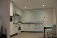  2/6 Cullis Parade Bayswater VIC 3153 A RARE FIND!!! Set only a few minutes' walk from Bayswater 
Station and shops is this fantastically renovated one bedroom unit. This
 home offers all that you could want. Open plan lounge room with Reverse
 Cycle Heating & cooling, modern kitchen with gas cooking, plenty of
 cupboard space as well as room for a dining table. The main bedroom is 
serviced by the well appointed en-suite and the is also a full sized 
laundry with storage. This home also features a single lock up garage as
 well as an enclosed rear yard. Don't wait, as this one won't last long.
 SORRY NO PETS, PHOTO I.D REQUIRED AT ALL INSPECTION 