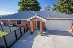  3/1A Beaton St Exeter TAS 7275 Property Information Looking to down size, without compromising on quality? This property is perfect for the fussy buyer wanting low maintenance, 3 bedrooms, ensuite, open plan living, private patio, double garage; all within walking distance of schools, shopping precinct, Doctor, bakery, Post Office, Library etc. Leave the car at home! Launceston is a 20 minute scenic drive away.  *Please note: This is not a retirement village, all age groups welcome. Floor Area 	 159 sqm Land Size 	 342 sqm Tenure 	 Freehold Approx year built 	 2009 Property condition 	 New Property Type 	 Villa, Unit, Townhouse, House House style 	 Contemporary Garaging / carparking 	 Double lock-up Construction 	 Brick veneer Joinery 	 Aluminium Roof 	 Colour bond Insulation 	 Walls, Ceiling Flooring 	 Carpet and Other (tas oak) Window coverings 	 Blinds (Vertical) Heating / Cooling 	 Reverse cycle a/c, Electric Chattels remaining 	 All Fixed floor coverings, all light fittings, all window furnishings, Westinghouse cooktop and oven, range hood, dishwasher, Daikin r/c heap pump, panel heater, remote door system for garage, clothes line. Kitchen 	 New, Dishwasher, Separate cooktop, Separate oven, Rangehood and Breakfast bar Living area 	 Open plan Main bedroom 	 Double and Walk-in-robe Ensuite 	 Separate shower Bedroom 2 	 Double and Built-in / wardrobe Bedroom 3 	 Double and Built-in / wardrobe Main bathroom 	 Bath, Separate shower Laundry 	 Separate Outdoor living 	 Deck / patio Fencing 	 Fully fenced Land contour 	 Flat Grounds 	 Tidy Water heating 	 Electric Water supply 	 Town supply Sewerage 	 Mains Locality 	 Close to shops, Close to schools, Close to transport 