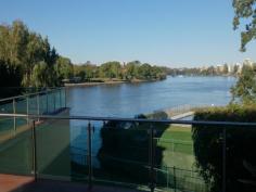  17/44 Brisbane St Toowong QLD 4066 This 3 bedroom 2 bathroom apartment with a double lock up garage will 
appeal to the wider market. You maybe looking for your first home, 
downsizing or purely looking to invest. No matter what your situation is
 the accommodation on offer coupled with its brilliant position will 
tick all the boxes.
 There is new quality carpet throughout along with being freshly 
painted. will allow the new owner to take up residence immediately.
 Opportunities are still there to add your own taste and take this wonderful investment to the next level. Toowong
