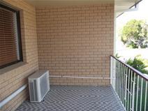  7/27 Bestman Avenue Bongaree QLD 4507 What A Great Location! Just a hop, skip & jump to the Bongaree shops & waterfront.  Situated on the corner of Kingfisher Drive & Bestman Avenue this little treasure presents well - is very clean, neat & tidy.  It has 2 built in bedrooms with neutral carpet in good condition and an open plan, nicely tiled kitchen/lounge/dining area with split system air-con.  Recently achieving $245pw rent but currently vacant.  Single lock up garage & great balcony.  This neat little package would be a great investment to rent out or live in yourself - the motivated owners have just reduced the price and it terrific value at only $229,000. General Features Property Type: Unit Bedrooms: 2 Bathrooms: 1 Outdoor Features Garage Spaces: 1 