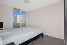 9/25 Carters Lane, Fairy Meadow, NSW 2519 
 Sizeable Investment
 

 
 Great location with close proximity to beach and public 
transport Large light filled 3 bedroom apartment in modern security 
complex Good size bedrooms with built-in wardrobes and main with ensuite
 Polyurethane kitchen with stainless appliances Huge living and dining 
room opening out to 2nd balcony plus a large covered alfresco dining 
area, perfect for entertaining Internal laundry, linen & coat 
cupboards, Secure double carspace 