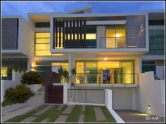  Ephraim Island, Qld 4216 The vision for Ephraim Island was and always will be to create a residential address like no other for the select few fortunate enough to secure a title within the precinct. With an enormity of success from its inception, it is only now as time has passed that the opportunity to buy into this ultra exclusive enclave is renewed. Positioned right in the middle of the Gold Coasts famed Broadwater, with expansive water views from all angles, this island’s 9 hectares has had 75% of its total area dedicated to ‘open space’ such as tidal inlets, nature reserves and parklands. Complete with a 115 berth private marina and international standard recreational facilities and 24 hour gated security, it is not difficult to see why this island home is so tightly held. 