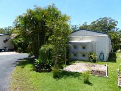  18/978 Pimlico Road Wardell NSW 2477 LOW MAINTENANCE Immaculately presented 5 year old 2 bedroom cottage. Air conditioned combined lounge and dining room. Kitchen features gas cook top and oven with electric grill. Main bedroom with built-in robes and good size 2 way bathroom. North facing verandah facing the lush, low ware gardens. Single lock-up garage with work bench, shelving and mezzanine floor for storage. Pet friendly park. This low maintenance property is a delight to inspect and is benefited by park amenities including the pool. General Features Property Type: House Bedrooms: 2 Bathrooms: 1 Outdoor Features Garage Spaces: 1 