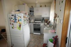  44/129 Smart Road Modbury SA 5092 This beautiful 2 bedroom unit is just what you have been searching for, 
it has been lovingly looked after with pride since itâ€™s build. 
This is perfect for the first home buyer & for those who want a 
sleepy village to spend their retirement, or for those who wish to 
invest and receive a good income. 
This lovely unit consists of Master Bedroom with a built â€“in robe and 
ceiling fan, Bedroom 2 is a generous size also with a ceiling fan. 
With evaporative cooling throughout the property, you have the comfort 
in those hot summer days but not blowing your budget, as evaporative is 
cheaper to run than Refrigerated A/C, as well as ceiling fans throughout
 the property. 
The Kitchen has plenty of cupboard space for the weekly shopping and 
being able to chat to your partner in the dining area while preparing 
your meals is a great way to catch up on the dayâ€™s events. 