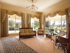  45 Heritage Drive, Sedgwick VIC 3551 Let luxury be your lifestyle on this magnificent allotment of approximately 4.68 acres located in highly regarded Sedgwick with spectacular views of surrounding ranges and valleys from this gracious, quality built residence set amidst beautiful, well established landscaped gardens. 