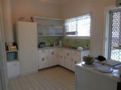  29 Twelfth St Home Hill QLD 4806 Are you looking for your first home or a top investment property? Look no more. This solid 3 bedroom block home, situated on a corner position has great street appeal and is priced to meet today's market.  - Solid concrete block construction - 3 bedrooms - 1 air-conditioner - Timber floors - Combined kitchen & dining - Separate lounge/ living area  - Private fenced backyard - 875m2 corner block Don't miss out on this great opportunity and call us today. - See more at: http://www.landmarkharcourts.com.au/Property/582846/LTY2954/29-Twelfth-Street#sthash.vZ6stdkN.dpuf 