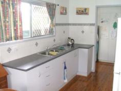 5 Cleary St Gatton QLD 4343 Position PLUS Price ... PLEASE!!! Let's
 find central location ... check! How about great condition ... check! 
Value for money ... check! Well that's 3 out of 3 so why not inspect 
this property - perfect for first homeowners and investors. Boasting 3 
bedrooms, good size living and the ultimate position, close to 
everything - don't wait - call Matty K today!   Property Snapshot Property Type: House Construction: Weatherboard Land Area: 615 m2 Features: Alarm Fenced Back Yard Fully Fenced Yard Landscaped Gardens Outdoor Living Storage 