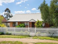 4/2 Dick Street Castlemaine Vic 3450 Comprised of separate lounge with gas heating. Kitchen gas cooking and 
HWS, abundant storage cupboards, and adjoining meals area, two bedrooms -
 queen size, with built in robes, bathroom and separate laundry 
facilities. Outside there is a brick paved courtyard and a single 
carport for off street parking. The property is all fenced and situated 
approximately 
 1 km to Castlemaine's CBD and shopping centre. Located on bus route and very handy to market which is held each Saturday. 
