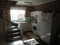  4/4-6 Dover Street Moree NSW 2400 4/4-6 Dover Street, Moree * 2 bedrooms with built in robes * Single garage * Bathroom with shower, bath & vanity * Currently rented for $205 per week General Features Property Type: Unit Bedrooms: 2 Bathrooms: 1 