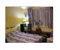 1/150 Waterloo Street Tuart Hill WA 6060 Robes to both bedrooms 
Fans to bedrooms 1 and meals 
security system and screens 
Good sized courtyard with patio 
Carport parking to front door 
Separate lounge room 
Good sized kitchen and meals 