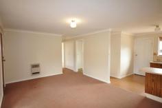  3/23-29 Wakeford St Orange NSW 2800 INVESTORS TAKE NOTE!! • Tenanted with a rent return at $180p/w • 2 bedrooms both with BIR • Freshly painted throughout • Large lounge/dining • SLUG • Internal laundry • Strata complex of 6 units • Close to town and schools • Great investment opportunity  • Opportunity to put your own touch on the property Strata rates approximately $370/quarter Council rates approximately $384/quarter Property: 	 Unit Bedrooms: 	 2 Bathrooms: 	 1 Parking: 	 1 Council: 	 Orange 