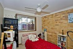  1/9 Eskdale Drive Raymond Terrace NSW 2324 Conveniently located in Lakeside, within walking distance to Lakeside shops, bus stop, school & local sporting facilities. The tidy unit forming part of a duplex features: * Combined lounge and kitchen * Two bedrooms, both with ceiling fans and built-in robes * Bathroom and separate laundry * Private and well maintained L shaped courtyard with lawn locker * Carport Current tenants paying $240 per week. Well worth an inspection!   
