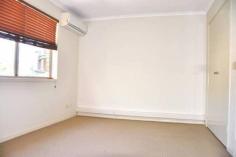  2/33 Kingscliff Street Kingscliff NSW 2487 $385,000 Location Plus Unit - Property ID: 709867 Look no further! this is a perfect opportunity to secure a lifestyle only 2 house blocks off Marine Parade beachfront. Facing north this 3 bedroom townhouse consists of 2 bedrooms in the upper level , main bedroom, bathroom, open plan living ,kitchen, all in the lower level. Comes with secure single car garage in a complex of four townhouses. Ideal investment to either hold until you are ready to move in and enjoy. Contact Mark on 0428717034 to arrange your inspection.   Print Brochure Email Alerts Features  Air Conditioning  Built-in-robes  Combined L/D  Sustainability Declaration URL: http://professionalskingscliff.com.au/real-estate/property/709867/fo 
