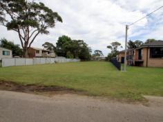  5 Banksia St Sussex Inlet NSW 2540 Vacant Land - Close to Town 
 In a handy location this great block is just 300m to the heart of 
Sussex Inlet and a little further to the river and public boat ramp. All
 the qualities desired in a vacant block are right here. 
* Large in size at 942m2 
* Level and clear 
* Zoned 2(a1) residential 
* Fits requirements for dual occupancy / duplex development 
* Possibility to build up to three units (...just think of the return) 
* Close proximity to the town centre 
* Call LJ Hooker Sussex Inlet 02 4441 2135 
 
 