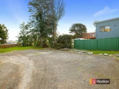  44 Windsor Rd Kellyville NSW 2155 Fantastic Opportunity 
 Located in the central retail hub in Kellyville with prominent main 
road signage. Surrounded by established real estate offices, post 
office, take-away and food retailers, pharmacy, solicitors, upcoming gym
 and much much more. 
 
- Wide range of uses (STCA) 
- Plenty of parking spaces 
- 7 separate office rooms 
- Reception area and open floorspace 
- 2 separate toilets and kitchen area 
- Massive storage under house 
- Separate shed or garage 
- 135m2 (Approx.) 
 
 