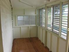  2 Nigel Street North Toowoomba Qld 4350 Inspections Inspections by appointment only. Solid 3 bedroom plus 2 sunrooms, cosy lounge and eat in kitchen.  Original VJ walls, beautiful wide floor boards and high ceilings.  Prime for renovating and/or move and develop.  Fully fenced with garage.  Located close to parks, schools and the new North Point Shopping Centre.  Currently tenanted at $270 a week.  Opportunities are endless! For Sale $249,500 Features General Features Property Type: House Bedrooms: 3 Bathrooms: 1 Land Size: 895 m² (approx) Indoor Toilets: 1 Outdoor Garage Spaces: 1 Fully Fenced 