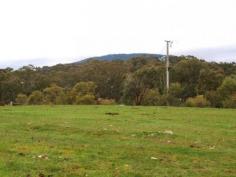  Lot 6 Sailors Gully Court Heathcote Vic 3523 Every now and then a small parcel of land 
comes on the market that ticks all the boxes. This one is a beauty! If 
you are after a beautiful block in an attractive setting, these 
wonderful 2.5ha - 6 acres approx of undulating land may well be what you
 have been searching for. 
 
Positioned high in a quiet court with Mt Ida views and electricity to 
the street, the land is mostly cleared, has gentle slopes and a large 
dam with excellent runoff. Enjoying a totally rural flavour and a 
Northerly orientation, only a couple of minutes from town, this is a 
delightful block to build your dream home STCA 
 
This land is on a separate title and adjoins a further 11 acres with a 
delightful home which is also on the market and could be bought as a 
whole if you desire. 
. 
Situated just 2.4km approx from the popular township of Heathcote and 
the wonderful wineries of the district, this is a fabulous building 
block just waiting for the right buyer. 
Contact Ingrid to inspect, on 0425 760 460 
 
   Read more at http://bendigo.ljhooker.com.au/ZHM7#mv3kmsmJTlez7jxH.99 