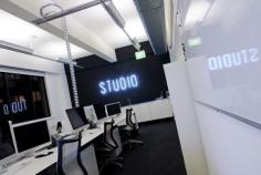 Level 1, Unit 06 13-15 Wentworth Avenue, Sydney Creative office space located in a boutique commercial building. 
 
You Get! 
 
- High Ceilings 
- Great Natural Light 
- Partitioned Boardrooms & Meeting Rooms 
- Break Out Areas 
- Open Plan Work Areas 
- Open Plan Entertaining Kitchen 
- Exposed Air-conditioning 
- Security Building 
- Security Parking Available at Additional Rate 
 
This space is ideal for any creative industry. 
 
Located close to Oxford Street, Surry Hills, Darlinghurst, the Downing Center and the CBD. 