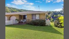 2/73A Old Ferry Road Banora Point NSW 2486 
 Rare Duplex In Exclusive Oxley Cove 
 A unique opportunity exists to 
purchase this side by side duplex in this rare Oxley Cove address. 
Surrounded by a fully fenced garden, this two bedroom home is 
comfortable and offers a quiet location only a stones throw to the river
 and walking tracks. Make no mistake this will not last long! Rental potential : $350 per week (based on a comparable 2 bedroom duplex currently rented in the same street). * Short walk to the Tweed River * Side by Side Duplex * Well sized garden * Quiet Location We
 have in preparing this document used our best endeavours to ensure the 
information is true and accurate, but accept no responsibility and 
disclaim all liability in respect to any errors, omissions, inaccuracies
 or misstatements contained. Prospective purchasers should make their 
own inquiries to verify the information. 
 