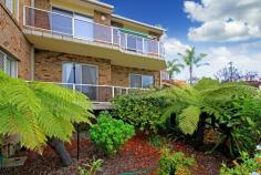  9/272-276 Beach Road Batehaven NSW 2536 $349,000 The Somers is arguably one of Batehaven most sought after complexes. Positioned right in the heart of Batehaven this completely level 3 bedroom property is in perfect condition and will appeal to the retiree or family looking for spacious stair-less living. Offering 3 bedrooms, 2 bathrooms (main with ensuite), generous open plan living area, reverse cycle air-con, private rear balcony and double garaging the complex is self managed and offers a lovely in-ground swimming pool, great for when the family comes to visit. A must to inspect for anyone looking for a townhouse/unit in the heart of town and just across the road from the beach. 