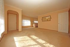  2/1B Elwick Road, Glenorchy Tas 7010 Offers Over $229,000	 A delightful low maintenance brick unit, has an excellent floor plan, includes 2 bedrooms with built-ins, bathroom with a bath, separate shower, toilet and laundry, carport, gorgeous well maintained gardens and fully fenced private back yard. Ample parking with a carport right at the back door, and best of all for those who like to walk it is just a pleasant stroll to Northgate and everything in the surrounding location. This absolute gem has been affordably priced and will be gone in the blink of an eye, call now to inspect. 
