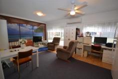  5/430 Princes Highway, BOMADERRY, NSW 2541 Immaculate one bedroom with double built in robe, ensuite, large dining/lounge combined and a lovely modernised galley kitchen. Tiled throughout, new split system A/C and Heating, ceiling fans, new blinds inside and out as well as freshly painted internally. What more could you want when trying to either enter the property market or down sizing. Overlooking the lovely large lawn area at the front of the home and then the bush at the side gives you a sense of being in the country. FOR SALE: Offers Above $127,000 