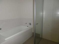 1/2 Natalia Court Warwick Qld 4370 Excellent value with this as new 2 bedroom brick unit. Great location 
being walking distance to Scots College and the School of Total 
Education. Ideal investment property which would rent at $230 / week 
with depreciation benefits. 
Motivated vendor wants the property sold this month. Inspect today and buy a bargain. 