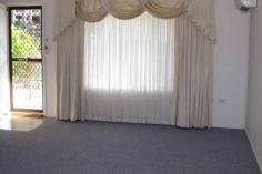  2/33 Frederick Street, CASINO NSW 2470 This sun-filled, North facing, 2 bedroom unit in a complex of 4 units, with secure living & reasonable strata fees is ripe for the picking, the vendor is keen to make a deal. Rental potential $210.00 per week. Well chair friendly. 2 bedrooms have built-in robes Modern kitchen with good cupboard space Open plan lounge & dining area, new carpet & reverse cycle air-conditioning Internal laundry & linen cupboard Single lock up garage, fully fenced front & back courtyard with room for a small dog & a veggie garden Close to corner store, butchers shop & golf club 