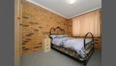  1/210 Russell Street Newtown QLD 4350 Just Plain Good Buying! Just listed & fresh on the market is this very neat & tidy 2 bedroom unit. With both bedrooms being double sized & large living area as well as a front sunroom. Located in a very handy Newtown location close to the city centre & shopping centre’s. This unit is currently rented at $ 225 per week. Makes for a great starter or add to your investment portfolio. General Features Property Type: Unit Bedrooms: 2 Bathrooms: 1 Indoor Features Toilets: 1 Outdoor Features Garage Spaces: 1 Other Features Close to Schools,Close to Shops,Close to Transport 