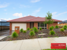  96 Bieundurry Street Bonner ACT 2914 Owners Committed Elsewhere, We Must Sell! Our vendors are committed, they must sell this near new home. Less than 18 months old, this big and light filled split level home is ideal for the growing family. Starting with the segregated master at the front of the home for added peace and privacy at the end of the day. The floating timber floors throughout the living areas are perfect for those with allergies or those with family pets. With both a separate lounge and rumpus there will be less arguments over what movie to watch. All bedrooms are above average size so you won’t have to move as the children get older. This home allows for everyone to have their own space, while having enough common living areas to bring the family together. Built with high level of inclusions the owners are sad to say goodbye.  Set in a quiet street with most of the neighbours already established. You are close enough for the kids to walk to bus stop and local primary school. EER 5.0 Features include: • Segregated master with ensuite • 208m2 of living + garage + alfresco • Double glazed windows  • Ducted heating and cooling • Walk in linen cupboard • Views from back alfresco General Features Property Type: House Bedrooms: 4 Bathrooms: 2 Building Size: 208.00 m² (22 squares) approx Land Size: 549 m² (approx) Outdoor Features Garage Spaces: 2 Eco Friendly Features EER (Energy Efficiency Rating): Medium (5.0) $584,000+ 