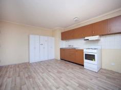  11/6-8 King Street Queanbeyan NSW 2620 Great Self Starter Excellent opportunity for the first homebuyer or investor to secure this great unit situated on the top floor of this well presented complex. * 1 bedroom * Spacious lounge and dining area * Well-appointed kitchen * New floor covering * Combined bathroom/laundry * Undercover car park Balcony Disclaimer: All purchasers must rely on their own enquiries as the vendors or their respective agents, do not make any warranty as to the accuracy of the information provided above & do not or will not accept any liability for any errors, misstatements or discrepancies in that information. We have diligently and conscientiously undertaken to ensure it is as current & as accurate as possible. General Features Property Type: Unit Bedrooms: 1 Bathrooms: 1 Building Size: 46.00 m² (5 squares) approx Outdoor Features Carport Spaces: 1 Balcony Eco Friendly Features EER (Energy Efficiency Rating): Low (0.0) Other Features Balcony $168,000+ 
