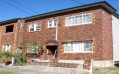  2a/ 50 Warren Road MARRICKVILLE NSW 2204 LOCATION: Situated metres from shops, parks and transport. FEATURES: This flatette offers studio style accommodation, the premises has been freshly painted throughout, separate updated kitchen with bar fridge and microwave, renovated internal bathroom with internal laundry facilities. this is one to inspect and wont last long.   