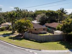  4 Oakland Ave Redland Bay QLD 4165 $349,000 Neg Investor says SELL, SELL, SELL! Price just slashed by $20,000. So if 
your shopping to a budget, then inspect this solid little property 
offering a fantastic opportunity to get into the market NOW.
 
 *	Sought after WATERFRONT precinct! *	Solid little home with kitchen open plan to dining & lounge area.
 *	Fully fenced with garden shed and MASSIVE side access.
 *	Bathroom recently renovated from top to bottom! 
 2 minute stroll to waterfront... throw in a line, walk the dog or just watch the boats sail by.This is Real Estate Gold!
 
 1st home buyers, young families, retirees and investors, this one suites everyone and is definitely priced to sell...TODAY! 
